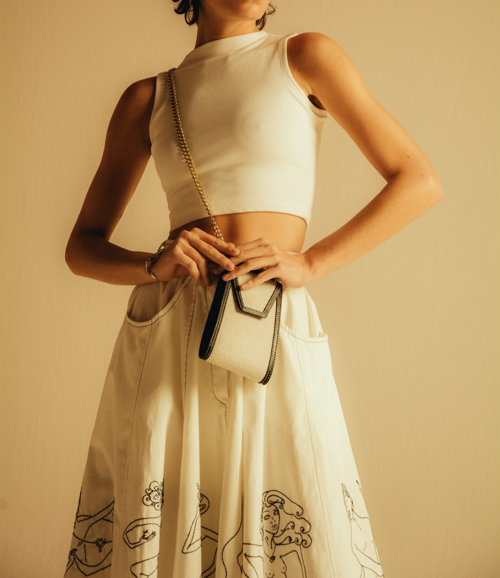 SAIA WEST BORDADA OFF - Image 2